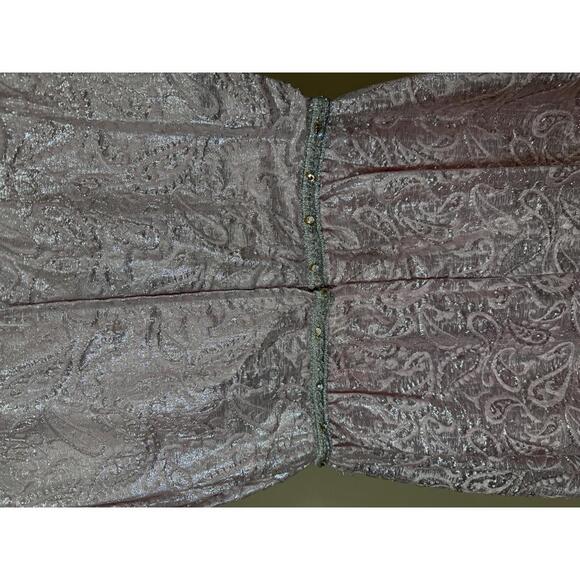 60s Vintage Elegant Sleeveless Women's Cocktail Dress with Beaded Trim - Picture 9 of 9